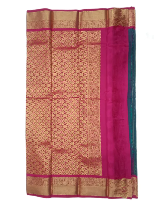 Emerald_Green_With_Rani_Pink_Contrast_Border_Pure_Kanjivaram_Soft_Silk_Saree_With_Blouse