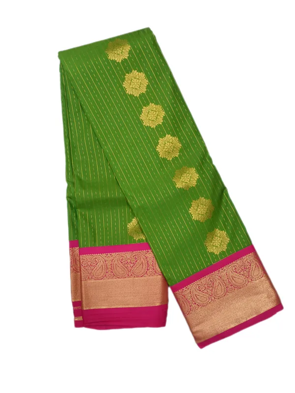 Parrot_Green_Body_With_Rani_Pink_Contrast_Border_Pure_Kanjivaram_Soft_Silk_Saree_With_Blouse