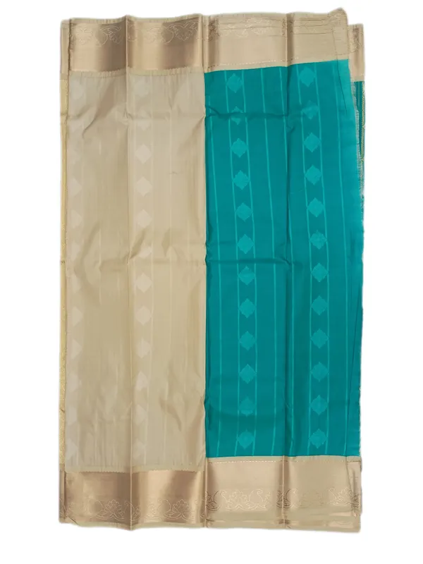 Jewel_Emerald_Green_With_Rich_Gold_Zari_Pure_Kanjivaram_Soft_Silk_Saree_With_Blouse
