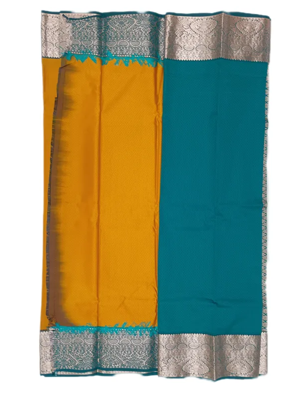 Mustard_Gold_Body_With_Teal_Contrast_Border_Pure_Kanjivaram_Soft_Silk_Saree_With_Blouse