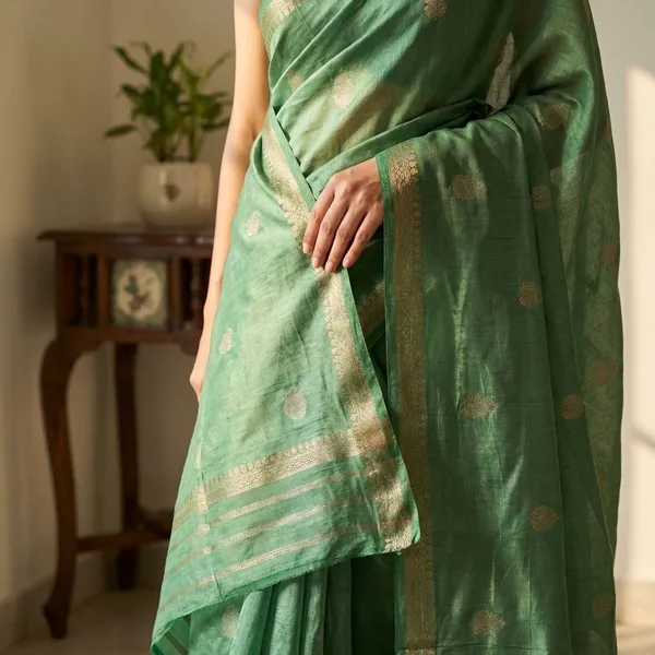 Muted_Leaf_Green_With_Antique_Gold_Zari_Border_And_Katha_Buttas_Fancy_Soft_Silk_Saree_With_Blouse