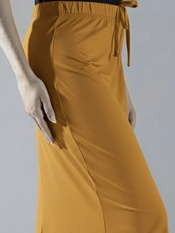 Shapewear/Petticoat_-_Mustard_yellow_color