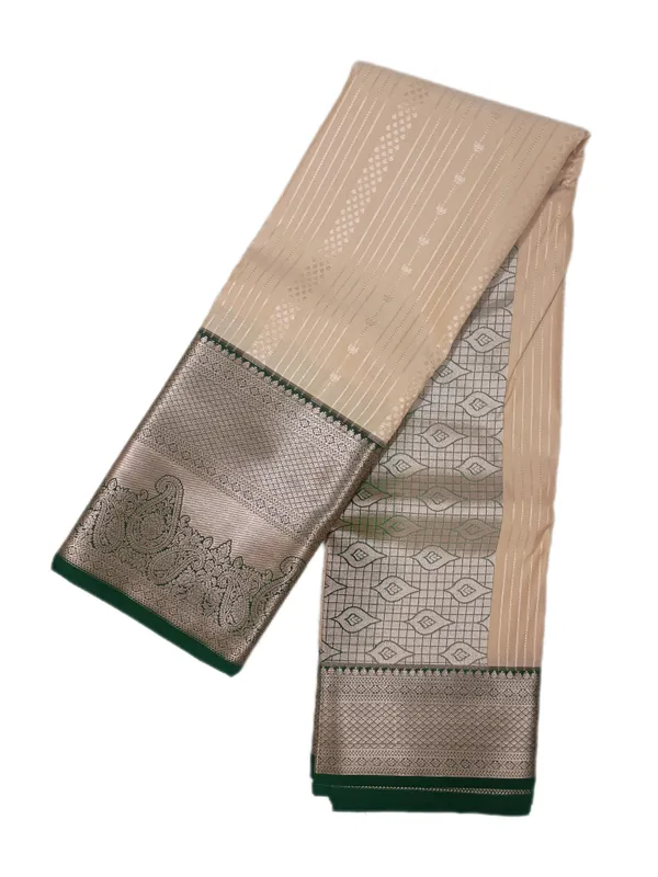 Ivory_Body_With_Emerald_Green_Contrast_Border_Pure_Kanjivaram_Soft_Silk_Saree_With_Blouse