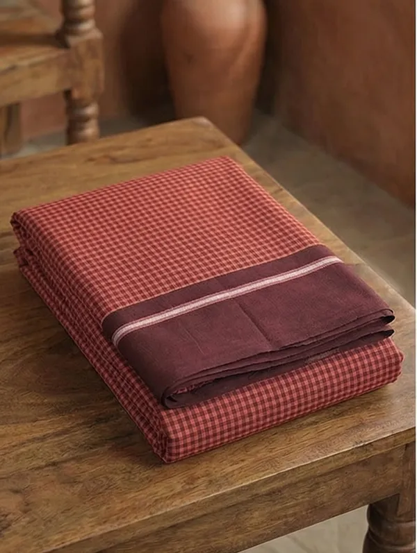 Patteda_Anchu_Handloom_Cotton_Saree_with_Blouse_-_Deep_Maroon_with_contrasting_ivory-white_checks