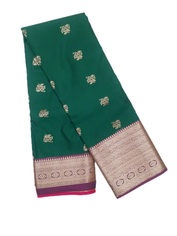 Emerald_Green_With_Rani_Pink_Contrast_Border_Pure_Kanjivaram_Soft_Silk_Saree_With_Blouse