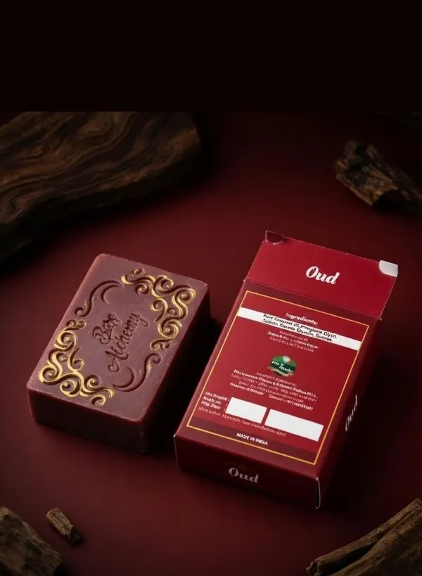 Bare_Alchemy_Oud_Natural_Soap_Luxury_Handmade_Bathing_Bar_With_Traditional_Fragrance