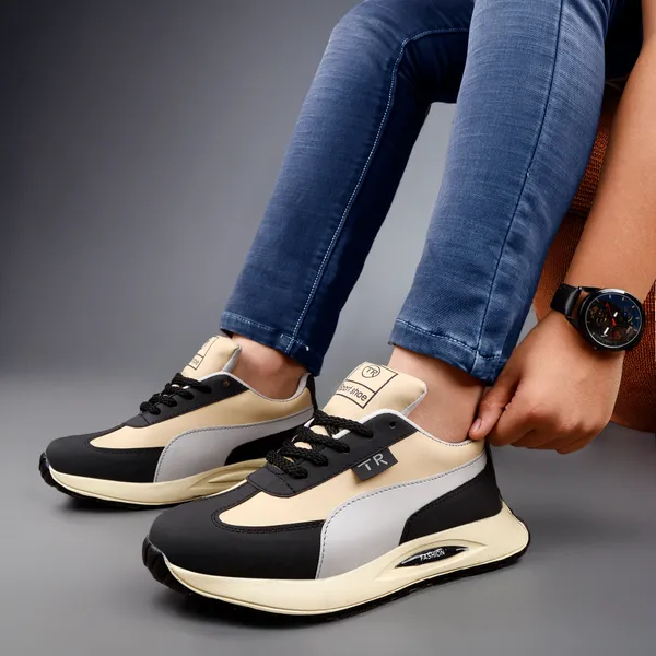 Black_Casual_Lace-Up_Sneakers_for_Men