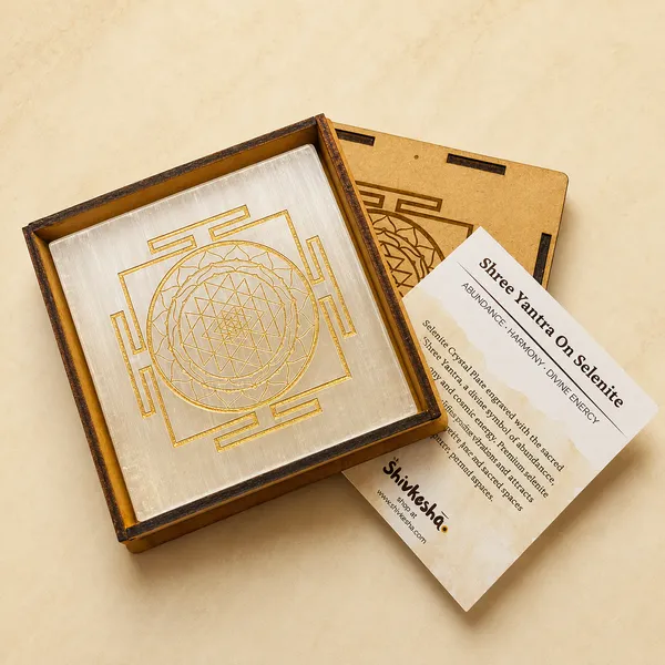 Shree_Yantra_on_Selenite_Plate