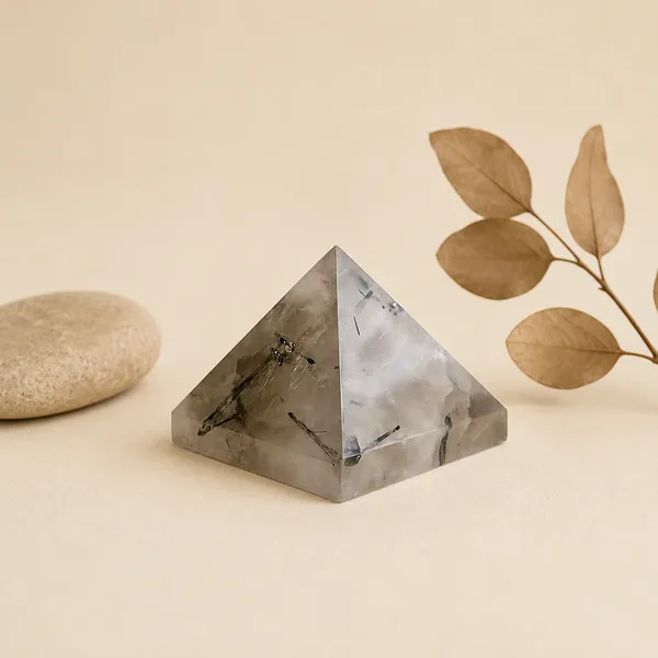 Natural_Rutile_Quartz_Crystal_Pyramid