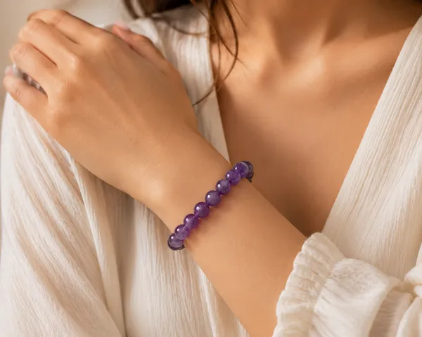 Amethyst_Bracelet_–_Stone_of_Calm,_Clarity_&_Protection