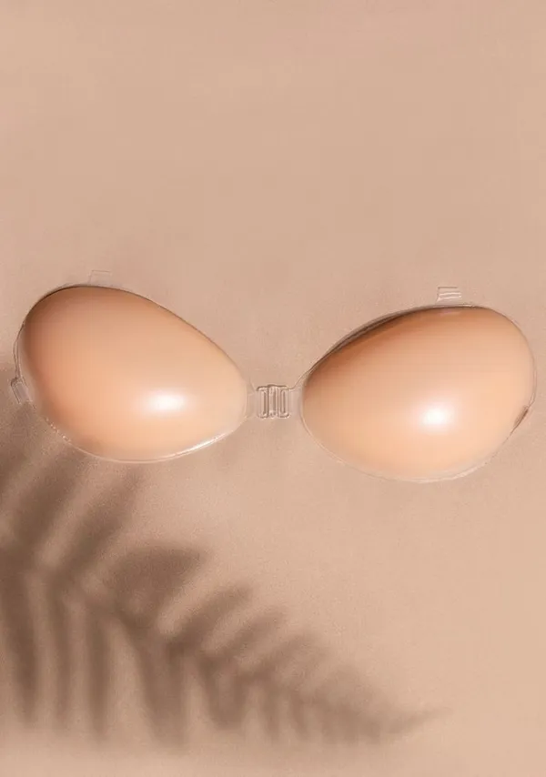 Nineteen_Silicone_Nipple_Cover_Pads_-_Invisible_Reusable_Adhesive-Free_Nipple_Covers