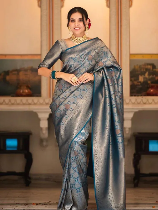 Pretty_Kanya_Banarasi_Soft_Silk_Saree_with_Traditional_Zari_Work_&_Full_Brocade_Blouse