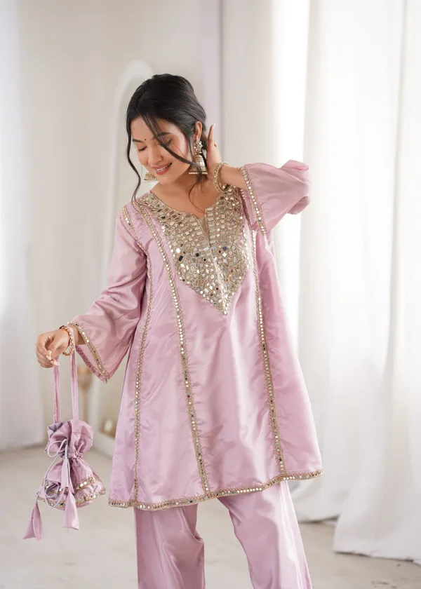 Premium_Ready-to-Wear_Kurti_Pant_with_Batwa