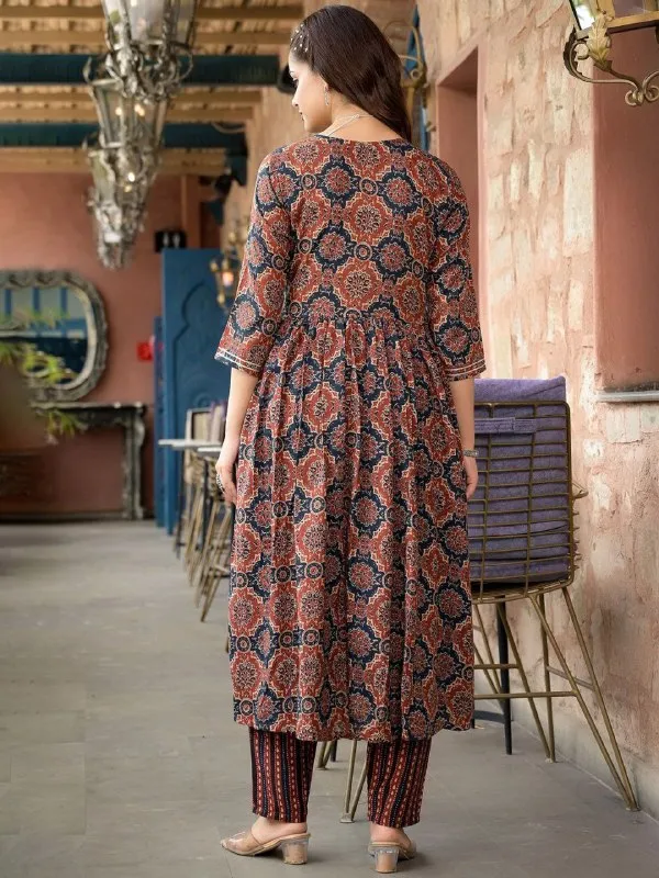 Ethnic_Motifs_Printed_A-Line_Kurta_with_Trousers_&_Dupatta
