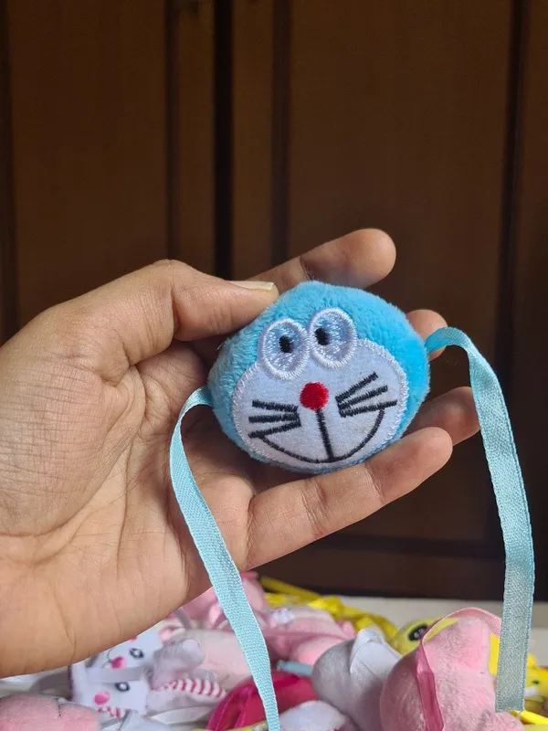 Cute_Doraemon_Plush_Rakhi_Soft_Toy_Cartoon_Character_Designer_Rakhi_for_Kids_Brother_Raksha_Bandhan_Gift