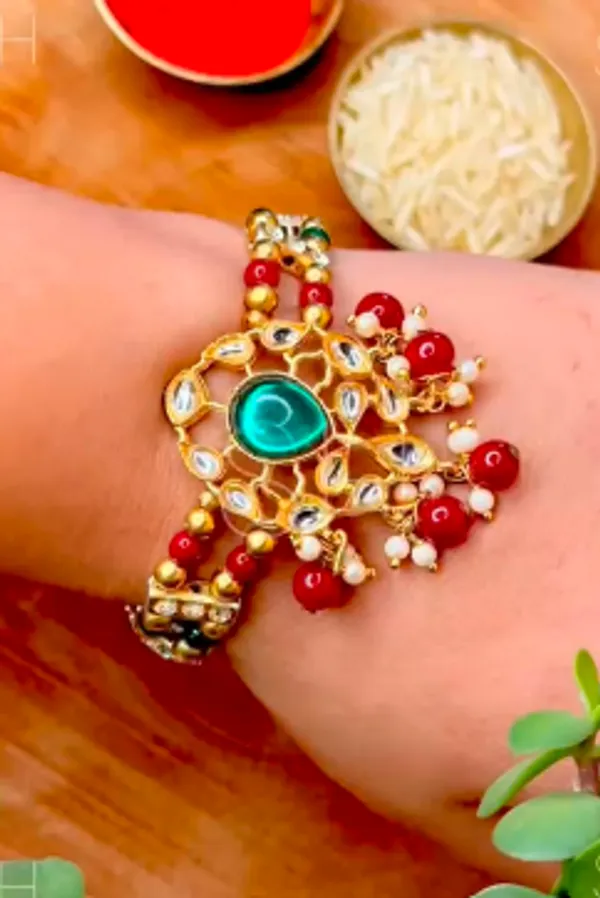 Majestic_Peacock_Kundan_Rakhi_Designer_Pearl_Beaded_Bracelet_for_Brother_Traditional_Raksha_Bandhan_Gift