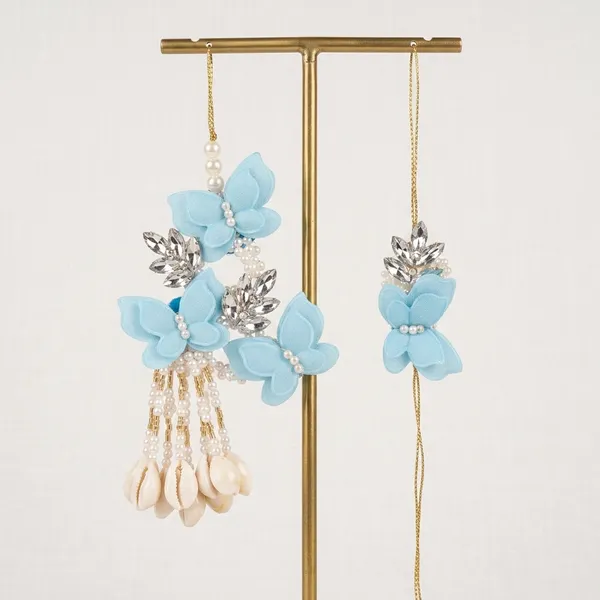 Trendy_Butterflies_couple_set_with_crystal_leafs_&_kaudi_/shell_hangings