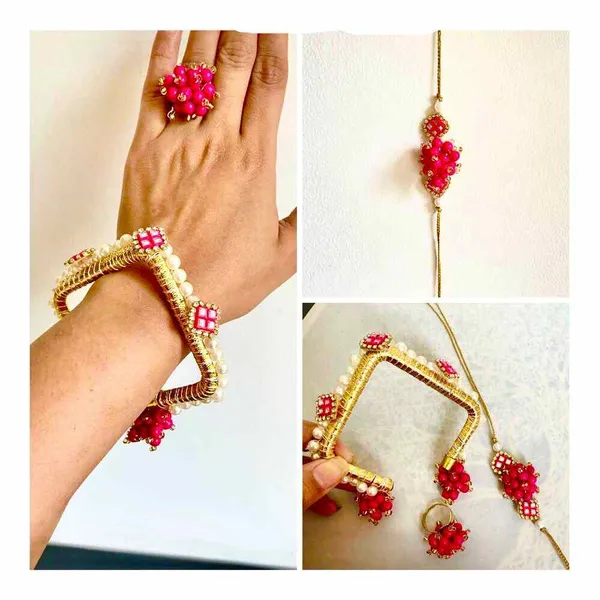Couple_rakhi_-_Its_a_three_pc_set_with_an_adjustable_finger_ring