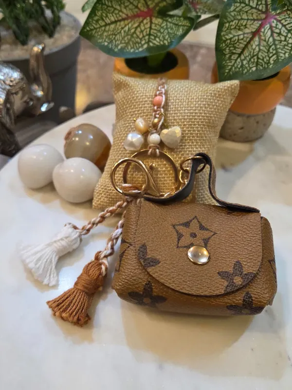 Premium_Designer_Purse_Lumba_with_Mini_Handbag_Charm_Tassels_and_Pearl_Accents_Bhai_Bhabhi_Raksha_Bandhan_Gift