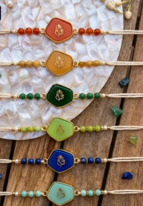 Premium_Handmade_Lord_Ganesha_Rakhi_with_Natural_Stone_Beads_Designer_Spiritual_Rakhi_for_Brother_Raksha_Bandhan_Gift