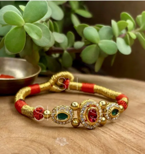 Royal_Kundan_Rakhi_Traditional_Designer_Bracelet_for_Brother_Raksha_Bandhan_Gift
