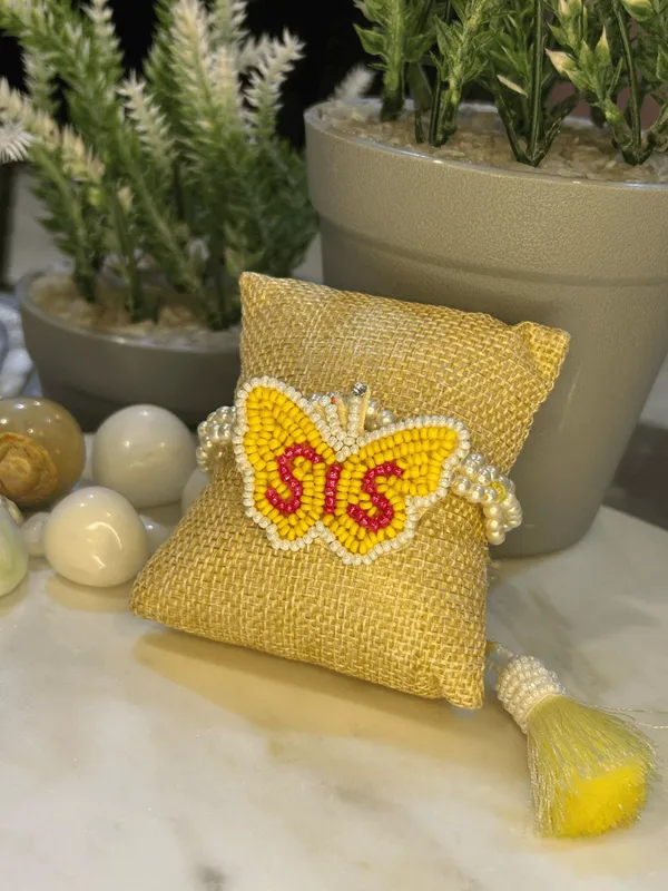 Butterfly_Shaped_Sis_Rakhi