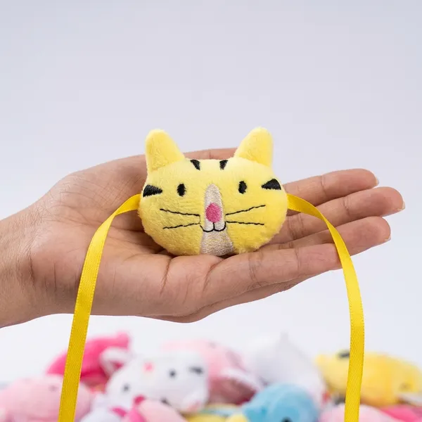 Cute_Kawaii_Yellow_Cat_Plush_Rakhi_Soft_Toy_Designer_Cartoon_Kitty_Rakhi_for_Kids_Raksha_Bandhan_Gift