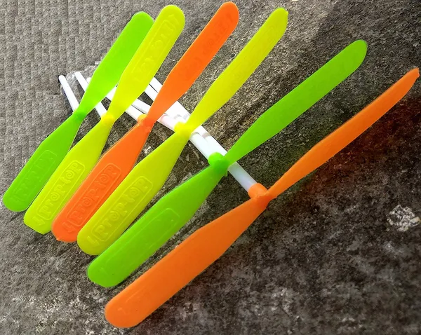 Multicolour_12_Pcs_/_Set_Plastic_Dragonfly_Propeller_Outdoor_Flying_Toy