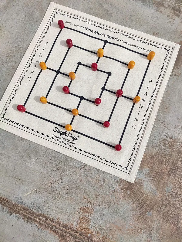 Multicolour_Daadi_|_Navakankari_|_Nine_Mens_Morris_Indian_Traditional_Board_Game