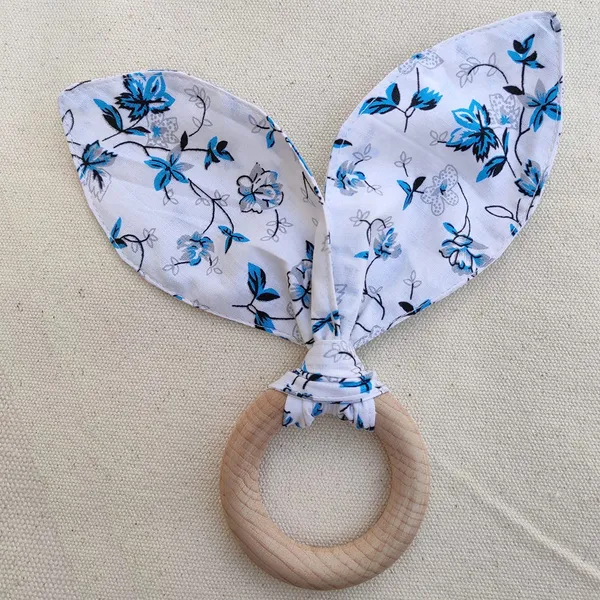 Multicolour_Wooden_Ring_Teether_Bunny_Ears_For_Baby