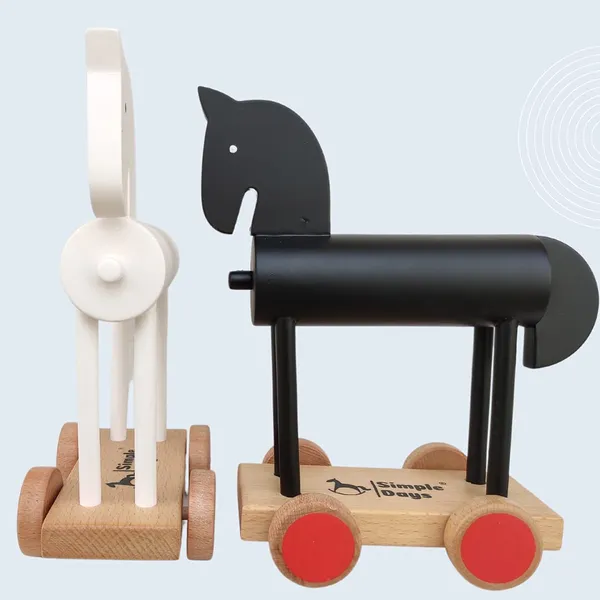 Black_Wooden_Trojan_Horse_Pull_Along_Toy