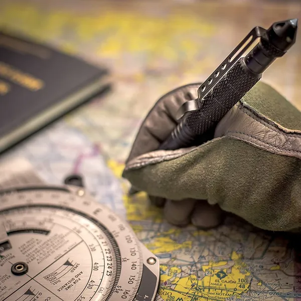 White_Steel_Military_Grade_Tactical_Pen_For_Adults