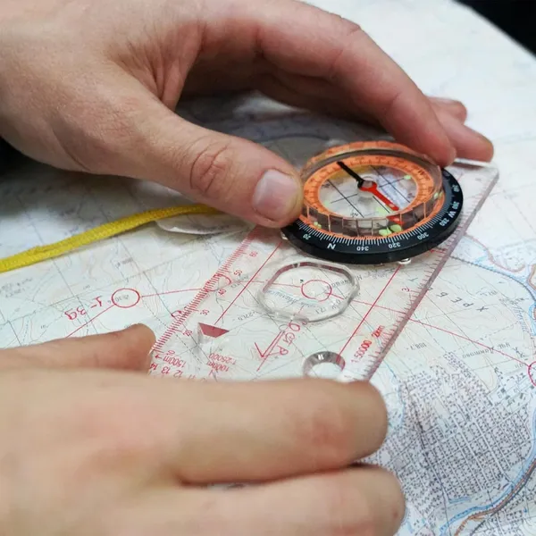 Multicolor_Metal_Professional_Navigation_Compass_For_Adults