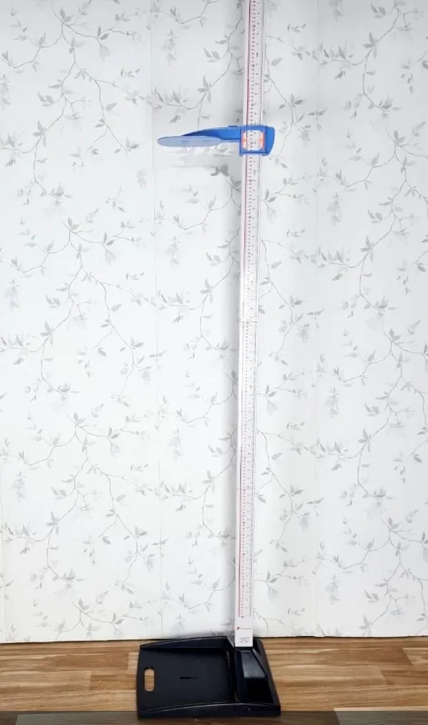 Height_Measuring_Scale_Stadiometer_For_Adults_and_Children_|_210cm_Range_|_Accurate_Readings_|_Portable_and_Light_Weight_|_Unbreakable_Base_for_Height_Measurement_|_Premium_Height_Gauge