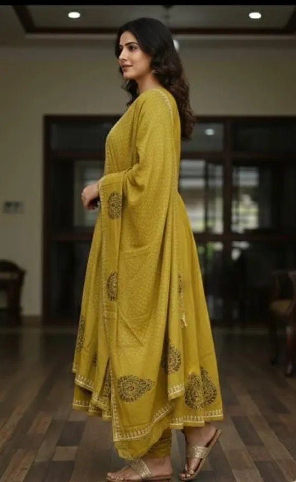 Women’s_Mustard_Yellow_Anarkali_Kurta_Set_with_Bandhani_Print_Dupatta