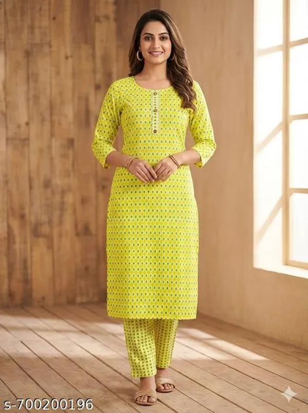 Yellow_Cotton_Stitched_Kurti_With_Bottomwear_For_Women