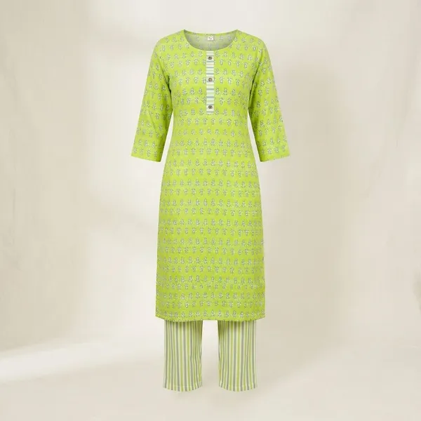 Light_Green_Cotton_Stitched_Kurti_With_Bottomwear_For_Women