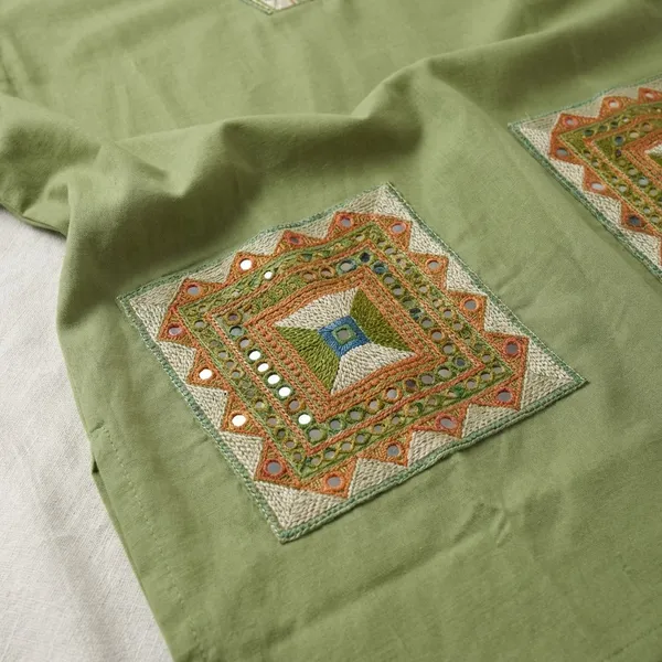 Green_Cotton_Stitched_Kurti_With_Bottomwear_For_Women
