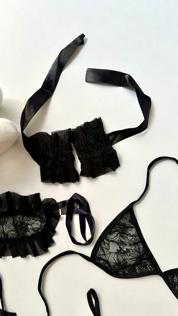 Midnight_Muse_lingerie
