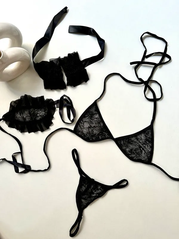 Midnight_Muse_lingerie