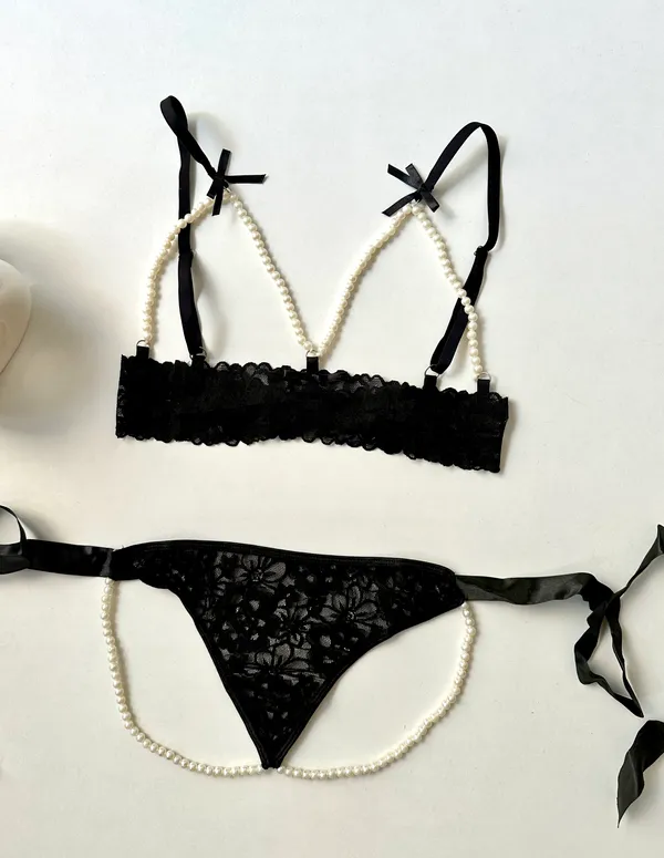 Noir_Pearl_lingerie
