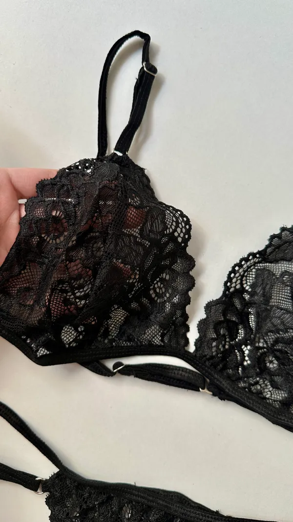 Black_Classic_Lace_lingerie
