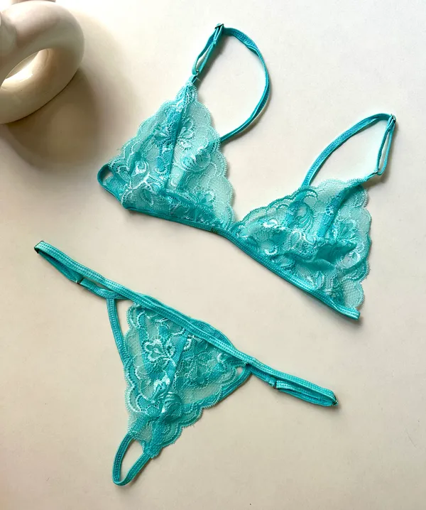Aqua_Lace_lingerie