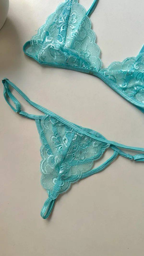 Aqua_Lace_lingerie