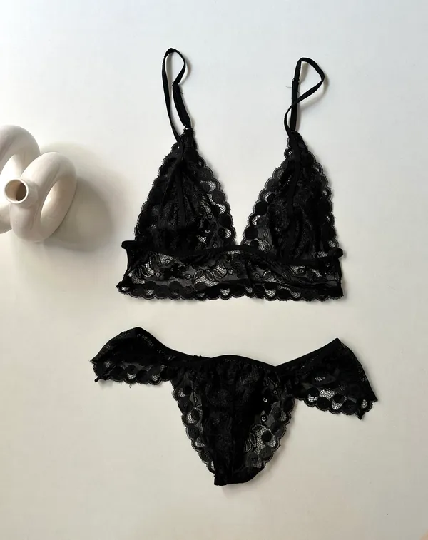 Moonlace_lingerie