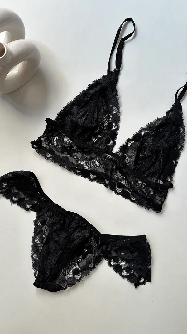 Moonlace_lingerie