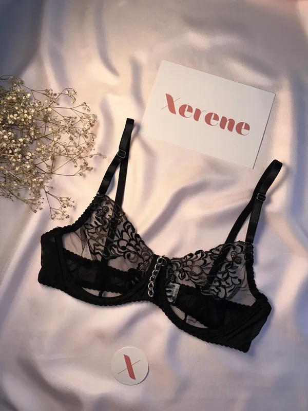 Dark_Bloom_Lace_Lingerie