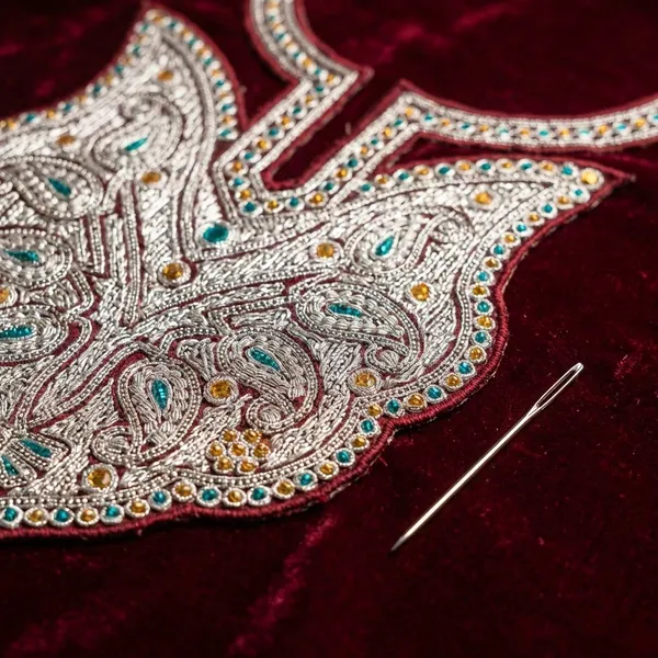 Silver_And_Maroon_Tilla_And_Zari_Premium_And_Elegant_Neck_Design_For_Women_And_Girls