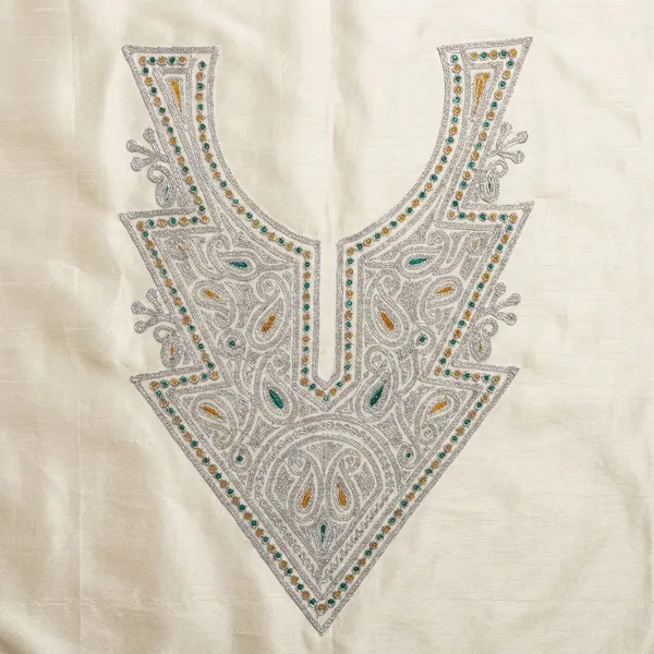 SilverTilla_And_Zari_Premium_And_Elegant_Neck_Design_For_Women_And_Girls