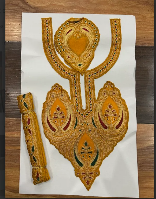 Golden_Tilla_And_Zari_Premium_And_Elegant_Neck_Design_For_Women_And_Girls